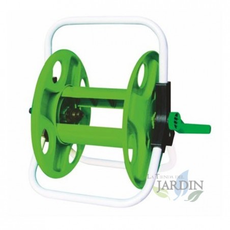 Avvolgitubo per irrigazione. Consente di avvolgere fino a 45 m di tubo da 1/2".