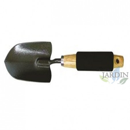 Wide garden transplanter, wooden handle