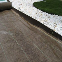 Tela anti-ervas daninhas marrom 1,25 x 10 m, 105 gr/m2