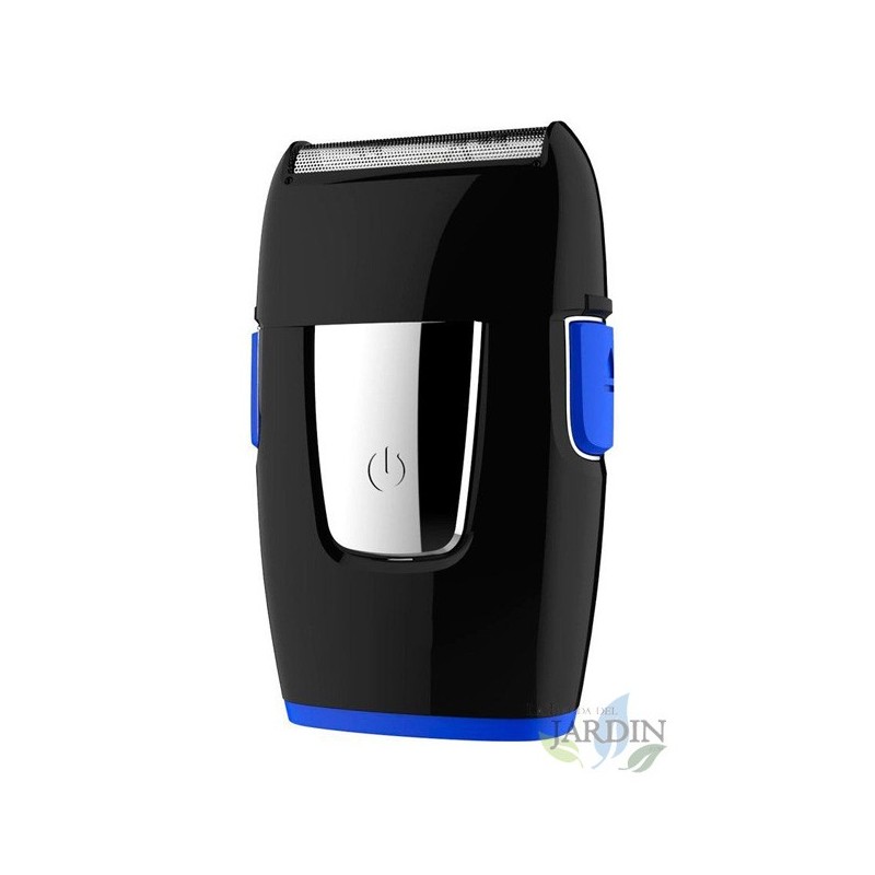 Blue travel shaver and trimmer. Blue travel shaver and trimmer.