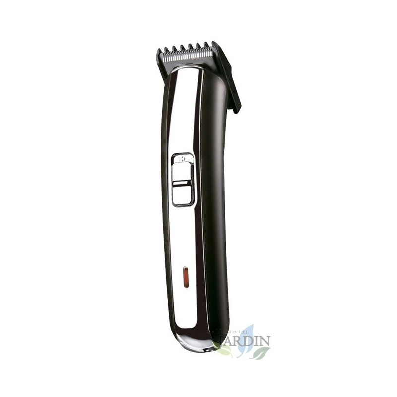 Rechargeable hair clipper with long battery life. 2, 4, 7, 10, and 12 mm cuts.