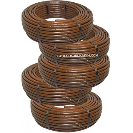 Pack de 500 mètres de tuyau d'irrigation goutte à goutte de 16 mm à 33 cm marron