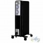 Riscaldatore ad olio con 7 elementi. Tre potenze di riscaldamento: 600 W - 900 W - 1500 W. Termostato regolabile Riscaldatore ad olio con 7 elementi. Tre potenze di riscaldamento: 600 W - 900 W - 1500 W. Termostato regolabile
