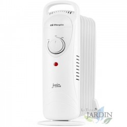 Junior oil-filled radiator with 7 heating elements and high thermal inertia. Maximum power 1000W. Adjustable thermostat.