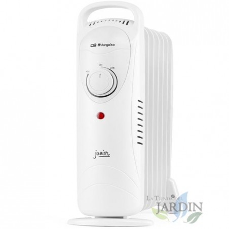 Radiatore ad olio Junior con 7 elementi riscaldanti e elevata inerzia termica. Potenza massima 1000W. Termostato regolabile.