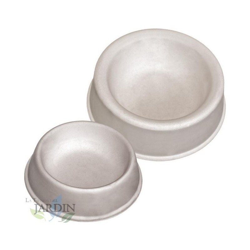 Concrete dog food and water bowl, model S. Capacity: 0.75 liters. 21 x 7 cm high.