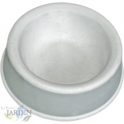  Model S concrete dog feeder and drinker. Capacity 0.75 litres.  21 x 7 cm high.