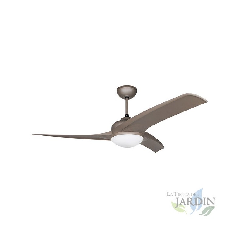 Ceiling fan with light, remote control, 105 cm diameter.