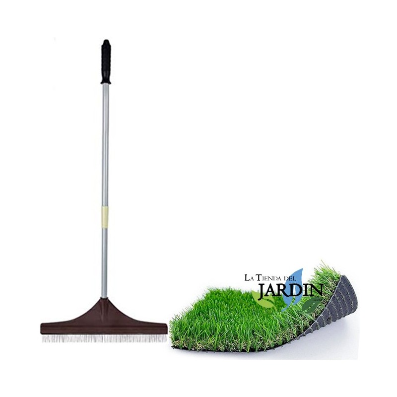 Spazzola estensibile da 0,68 a 1,22 m per la pulizia dell'erba sintetica. Adatta a qualsiasi tipo di prato.