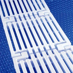 Griglia longitudinale, altezza 24 mm, per piscine con canale di sfioro