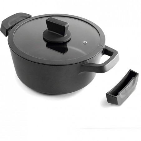 Titanium Pro Saucepan with Non-Stick Lid, 4.4 Liters, Aluminum, 24 cm, Lacor