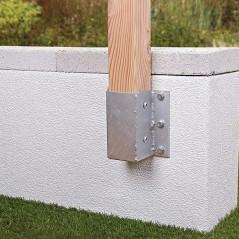 Suinga. Quadratische metallische Wandhalterung 7 x 7 x 15 cm.