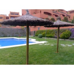 OMBRELLONE DA GIARDINO IN ERICA DA 2 METRI per piscine, spiagge o giardini.