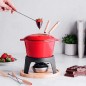 LACOR Set Fondue de Hierro Fundido Esmaltado, Soporte de Hierro con base de Madera, 6 tenedores, Rojo