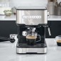 Espresso-Kaffeemaschine mit 2 Kaffeeausläufen und Milchaufwärm-/Aufschäumfunktion, geeignet für gemahlenen Kaffee und Lacor-Kaps