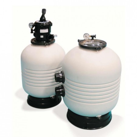 Filtro passante M-3000. Diametro 480 mm con valvola superiore da 9000 L/H. Pressione massima di esercizio 2,5 bar.