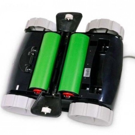 Elektrischer Poolreiniger für Pools mit flachem Boden oder geringer Neigung.