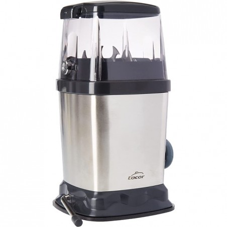 Triturador de gelo manual com lâminas de aço inoxidável.