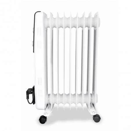 Riscaldatore ad olio con 9 elementi riscaldanti ad alta inerzia termica. Potenza massima di 2000 W. 3 potenze di riscaldamento: