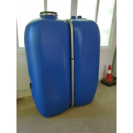 Serbatoio per acqua potabile rettangolare in polietilene, 1000 litri, 135x62x171 cm