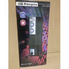 Ölradiator mit 5 Heizelementen und hoher thermischer Trägheit. Zwei Heizstufen: 500 W-1000 W. Einstellbarer Thermostat. LED-Betr