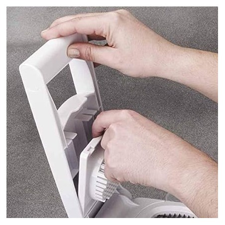 Stainless steel vegetable and potato cutter, measures 11.5 x 21.5 x 11 cm