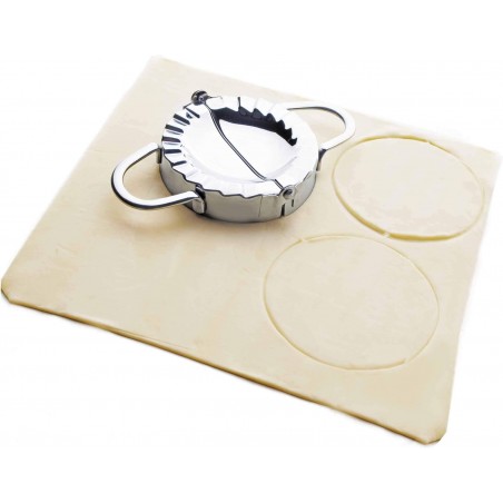 Forma para bolinhos de massa em aço inox 10 cm