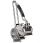 Grattugia in acciaio inox con manovella a 2 lame, Misure 13,5 x 20 x 10 cm.