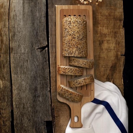 Tábua de madeira para cortar pão, mede 50x15 cm