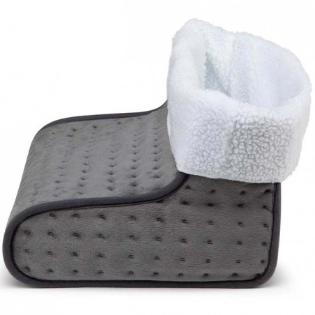 Orbegozo electric foot warmer, made of ultra-soft microfiber.