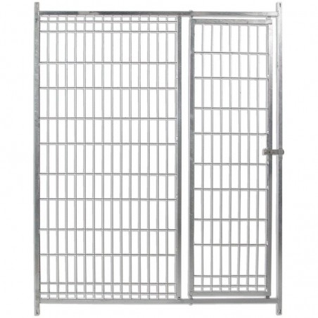 Façade de box avec porte pour chien et filet