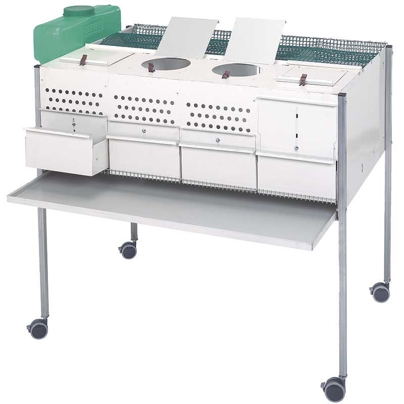 Partridge cage with 4 compartments and wheels