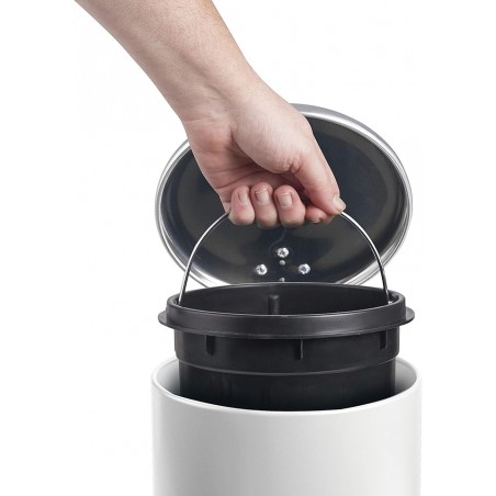 Bathroom pedal bin, made of stainless steel with a matte finish, measures 16.8 x 25 cm, white color