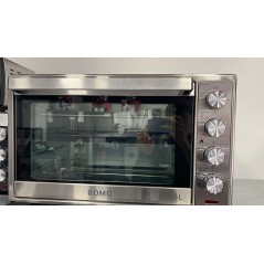 Conventional Tabletop Electric Oven and 45L Roaster. 2000W. Temperature up to 230ºC, Timer with 60 Min Off, steel