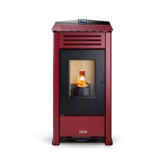 Stufa a pellet Ferroli Omega da 10 KW. Efficienza e design superiori con superficie riscaldata. Rossa.