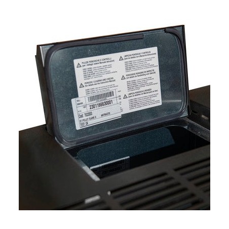 Pegaso Elane 9 KW pellet stove. Superior efficiency and design with a heated surface. Black.
