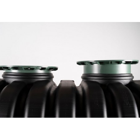 Tanque subterrâneo de 2000 litros, recomendado para 3 a 5 pessoas. 1,71 x 1,24 x 1,60 m