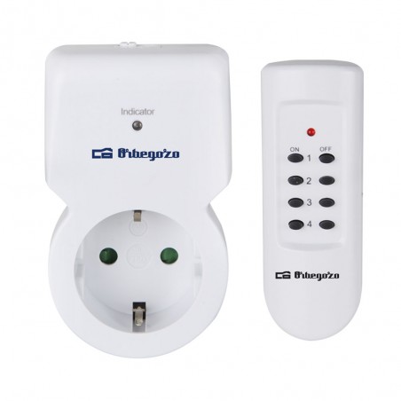 Tomadas Orbegozo com controle remoto. (3 tomadas controladas por 1 controle remoto). Alcance de 30 metros.