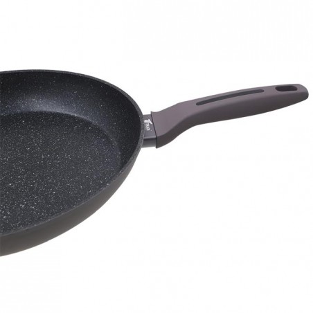 GREY SERIES Thulos frying pan with non-stick stone effect coating.