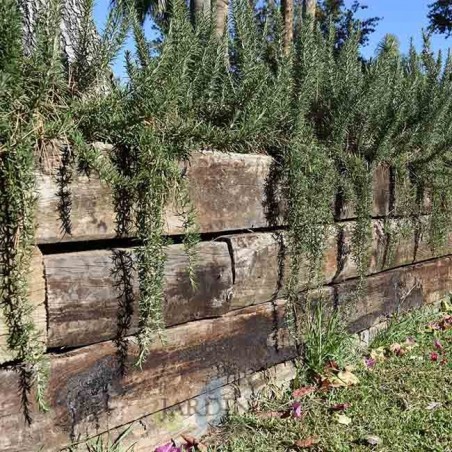 Traverses en bois traité pour la création de bordures, d'aménagements de jardin décoratifs et de délimitation de terrains. Dimen
