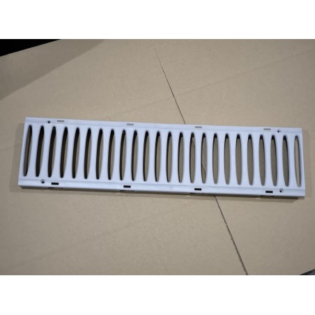 Grade de evacuação de piso 50x13cm, transitável, em polipropileno reforçado com proteção UV