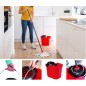 Seau à vadrouille ovale 16 L résistant professionnel rouge avec égouttoir. Comprend une vadrouille en microfibre MAX Pro avec fi Seau à vadrouille ovale 16 L résistant professionnel rouge avec égouttoir. Comprend une vadrouille en microfibre MAX Pro avec fi