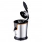 Stainless juicer with arm 300W 0.40 L to facilitate the extraction of juice Stainless juicer with arm 300W 0.40 L to facilitate the extraction of juice