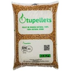 15 kg di pellet di legno 100% naturale per il riscaldamento. Pratico, comodo ed efficiente.