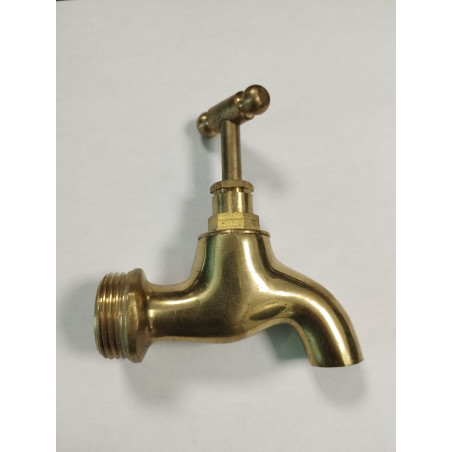 Outdoor tap with threaded connection for 3/4'' hose