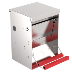 Automatic chicken feeder