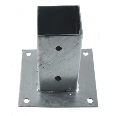 Metal ground anchor for wooden post