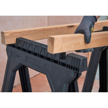 Stanley 2-Pack PVC Folding Trestles | 57.1 x 12.6 x 81.8 cm | Lightweight trestle with 362 kg load capacity