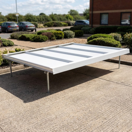 Techo de chapa galvanizada blanca. Panel Sandwich. Fácil montaje