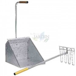 Sheet metal manure collector with rake